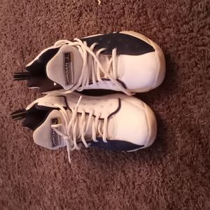 Jordan sneakers, size 8